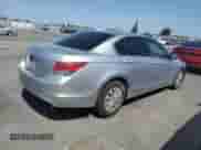 2010 Honda Accord LX z VIN 1HGCP2E30AA059750, wystawiony jako Copart lot #57431265 z przebiegiem 185 978 mil mil oraz Szkoda całkowita • Salvage title. Historia ofert i sprzedaży dostępna na DreamBid. Obrazek 3.