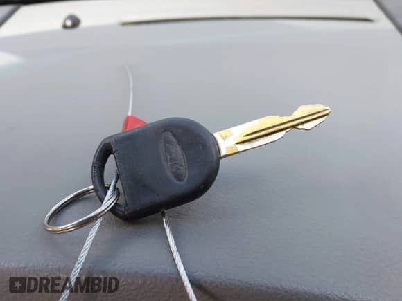 2004 Ford F-150 XLT с VIN 1FTPX14564NB83547, выставлен на аукционе IAAI как лот 43536744 с пробегом 249 022 миль миль и . История ставок и продаж доступна на DreamBid. Изображение 11.