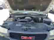 2002 GMC Sierra 1500 SLE z VIN 1GTEK14T12Z313681, wystawiony jako IAAI lot #43052983 z przebiegiem Nie podano mil oraz . Historia ofert i sprzedaży dostępna na DreamBid. Obrazek 10.