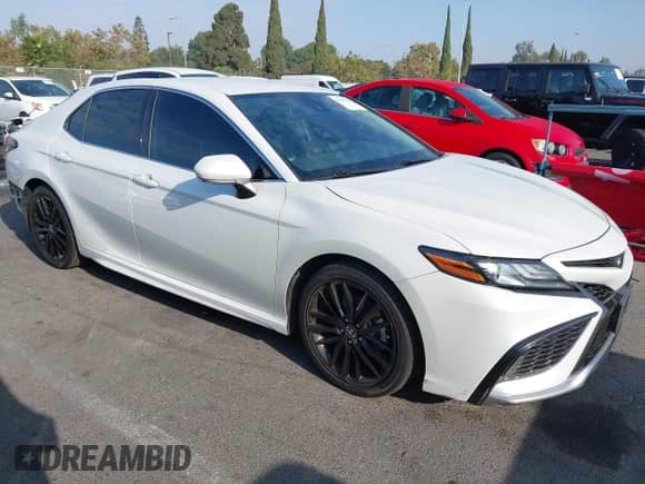 2021 Toyota Camry XSE with VIN 4T1K61AK4MU438222, listed as a IAAI auction lot 43237160 with 49,103 mi miles and . Bid and sale history available at DreamBid. Image 1.