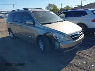 2008 Hyundai Entourage GLS with VIN KNDMC233186046598, listed as a IAAI auction lot 43331431 with 165,660 mi miles and . Bid and sale history available at DreamBid. Image 1.