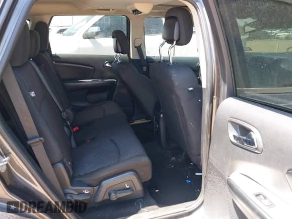 2016 Dodge Journey Crossroad Plus z VIN 3C4PDCGG3GT138197, wystawiony jako IAAI lot #43012287 z przebiegiem 115 004 mil mil oraz . Historia ofert i sprzedaży dostępna na DreamBid. Obrazek 8.