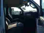 2020 Chevrolet Express Passenger LT с VIN 1GAZGPFG5L1173214, выставлен на аукционе IAAI как лот 43059629 с пробегом 109 145 миль миль и . История ставок и продаж доступна на DreamBid. Изображение 5.