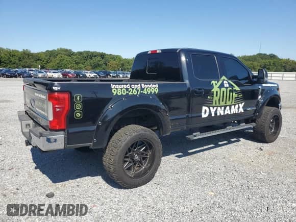 2017 Ford F-250 Lariat with VIN 1FT7W2BT9HEB25058, listed as a Copart auction lot 69960395 with 180,917 mi miles and Salvage title. Bid and sale history available at DreamBid. Image 3.