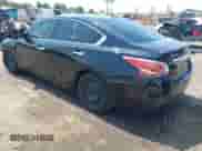 2015 Nissan Altima S z VIN 1N4AL3AP6FC232303, wystawiony jako IAAI lot #43129945 z przebiegiem 78 098 mil mil oraz . Historia ofert i sprzedaży dostępna na DreamBid. Obrazek 3.