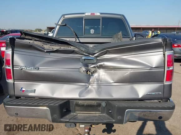 2013 Ford F-150 XL with VIN 1FTFW1CF8DKF41368, listed as a IAAI auction lot 43346570 with 240,666 mi miles and . Bid and sale history available at DreamBid. Image 16.