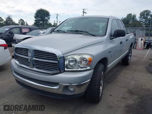 2008 Dodge 1500 SLT with VIN 1D7HU18278S600541, listed as a IAAI auction lot 43290566 with 146,149 mi miles and . Bid and sale history available at DreamBid. Image 17.