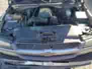 2005 Chevrolet Silverado 1500 z VIN 1GCEC14V85Z152121, wystawiony jako Copart lot #49005945 z przebiegiem 323 251 mil mil oraz Szkoda całkowita • Salvage title. Historia ofert i sprzedaży dostępna na DreamBid. Obrazek 11.