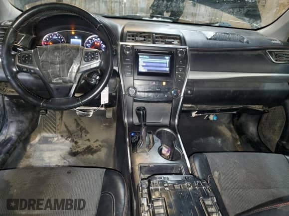 2017 Toyota Camry XLE с VIN 4T1BF1FK4HU298588, выставлен на аукционе Copart как лот 71223095 с пробегом 272 184 миль миль и Чистый • Clean title. История ставок и продаж доступна на DreamBid. Изображение 8.