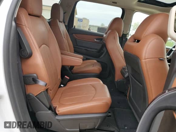 2017 Chevrolet Traverse Premier с VIN 1GNKVJKD6HJ177052, выставлен на аукционе Copart как лот 55148315 с пробегом 69 454 миль миль и Списание • Salvage title. История ставок и продаж доступна на DreamBid. Изображение 10.