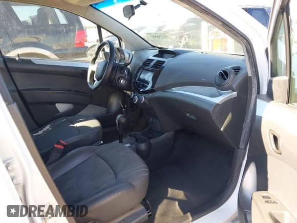 2014 Chevrolet Spark LT с VIN KL8CD6S97EC414326, выставлен на аукционе IAAI как лот 43256881 с пробегом 121 092 миль миль и . История ставок и продаж доступна на DreamBid. Изображение 5.