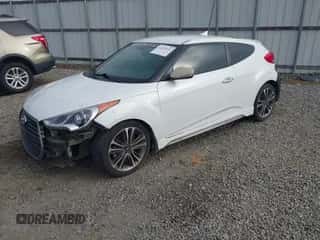 2016 Hyundai Veloster Turbo with VIN KMHTC6AE8GU262932, listed as a IAAI auction lot 42531536 with 61,870 mi miles and . Bid and sale history available at DreamBid. Image 2.