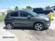 2016 Chevrolet Trax LTZ z VIN 3GNCJMSB1GL179671, wystawiony jako IAAI lot #42715210 z przebiegiem Nie podano mil oraz . Historia ofert i sprzedaży dostępna na DreamBid. Obrazek 12.