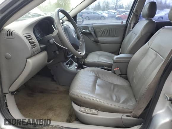 2002 Saturn LW with VIN 1G8JW84RX2Y574971, listed as a Copart auction lot 52973795 with 155,227 mi miles and Clean title. Bid and sale history available at DreamBid. Image 7.