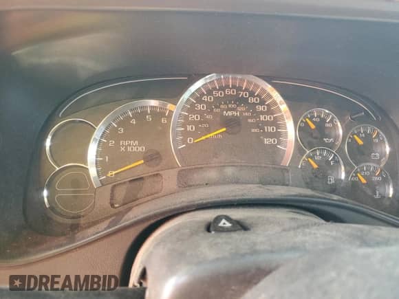 2003 GMC Sierra 1500 SLT с VIN 2GTEK19TX31130489, выставлен на аукционе Copart как лот 69385045 с пробегом Не указан миль и Чистый • Clean title. История ставок и продаж доступна на DreamBid. Изображение 9.