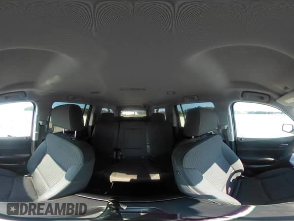 2020 Chevrolet Suburban LS с VIN 1GNSKGKC1LR222010, выставлен на аукционе IAAI как лот 42850204 с пробегом 94 515 миль миль и . История ставок и продаж доступна на DreamBid. Изображение 19.