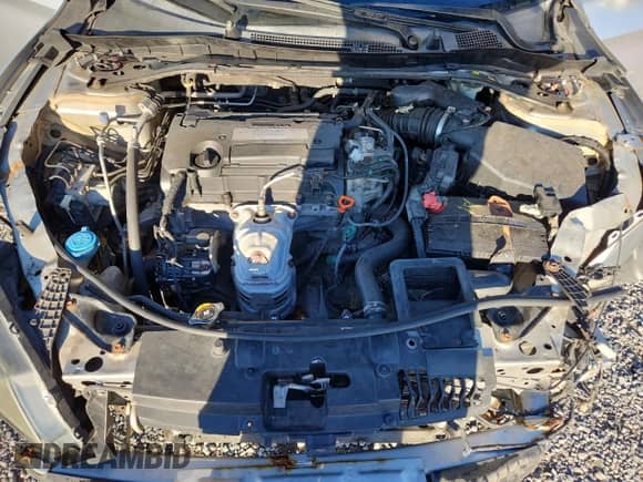 2015 Honda Accord EX-L с VIN 1HGCR2F83FA042419, выставлен на аукционе Copart как лот 81637015 с пробегом 275 364 миль миль и Списание • Salvage title. История ставок и продаж доступна на DreamBid. Изображение 11.