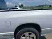 2003 Dodge 1500 ST z VIN 1D7HA18NX3J643983, wystawiony jako IAAI lot #42724762 z przebiegiem 175 450 mil mil oraz . Historia ofert i sprzedaży dostępna na DreamBid. Obrazek 13.