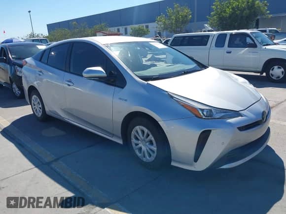 2020 Toyota Prius L Eco with VIN JTDKARFU2L3118901, listed as a IAAI auction lot 43373660 with 147,420 mi miles and . Bid and sale history available at DreamBid. Image 1.