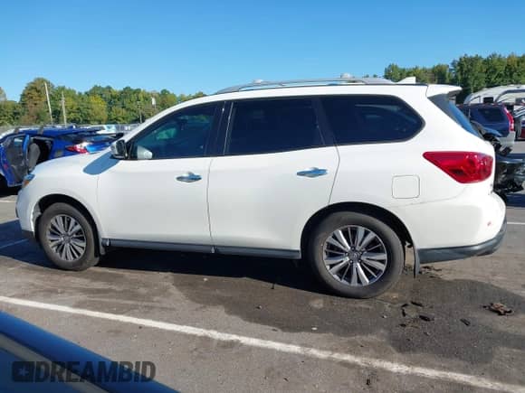 2019 Nissan Pathfinder S с VIN 5N1DR2MN5KC654188, выставлен на аукционе IAAI как лот 43126824 с пробегом 87 120 миль миль и . История ставок и продаж доступна на DreamBid. Изображение 15.