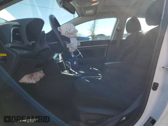 2017 Hyundai Elantra SE с VIN 5NPD84LF1HH162669, выставлен на аукционе Copart как лот 87078645 с пробегом 20 446 миль миль и Списание • Salvage title. История ставок и продаж доступна на DreamBid. Изображение 7.