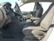 2012 Chevrolet Traverse 1LT z VIN 1GNKRGED0CJ138419, wystawiony jako Copart lot #90119345 z przebiegiem 128 476 mil mil oraz Czysty tytuł • Clean title. Historia ofert i sprzedaży dostępna na DreamBid. Obrazek 7.