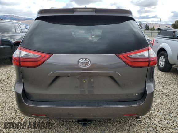2020 Toyota Sienna LE Auto Access Seat with VIN 5TDKZ3DC1LS026564, listed as a Copart auction lot 72011615 with 63,133 mi miles and Salvage title. Bid and sale history available at DreamBid. Image 6.