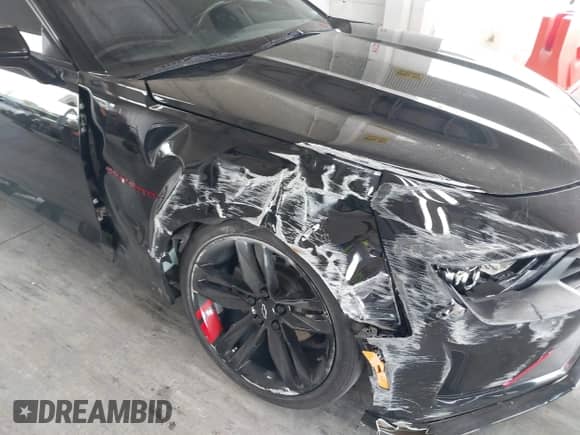 2022 Chevrolet Camaro 2LT z VIN 1G1FD1RS8N0108357, wystawiony jako IAAI lot #43224987 z przebiegiem 51 583 mil mil oraz . Historia ofert i sprzedaży dostępna na DreamBid. Obrazek 6.