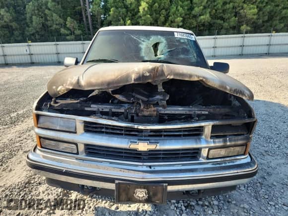 1996 Chevrolet Tahoe с VIN 1GNEK13R4TJ383043, выставлен на аукционе Copart как лот 71683065 с пробегом Не указан миль и Списание • Salvage title. История ставок и продаж доступна на DreamBid. Изображение 5.