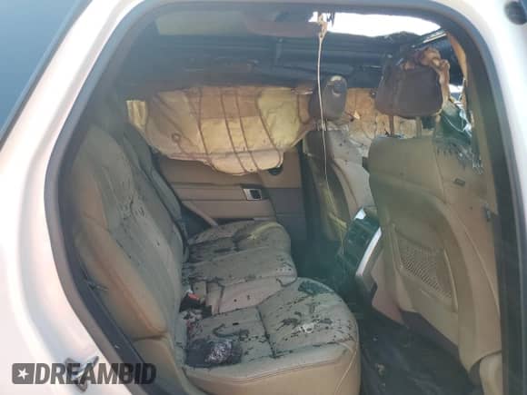 2015 Land Rover Range Rover Sport HSE с VIN SALWR2VF4FA628020, выставлен на аукционе Copart как лот 71393985 с пробегом Не указан миль и Списание • Salvage title. История ставок и продаж доступна на DreamBid. Изображение 11.