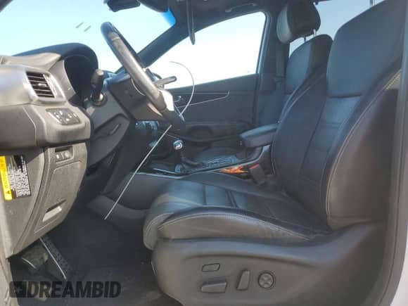 2016 Kia Sorento SXL с VIN 5XYPKDA18GG119202, выставлен на аукционе Copart как лот 65789815 с пробегом 54 413 миль миль и Списание • Salvage title. История ставок и продаж доступна на DreamBid. Изображение 7.