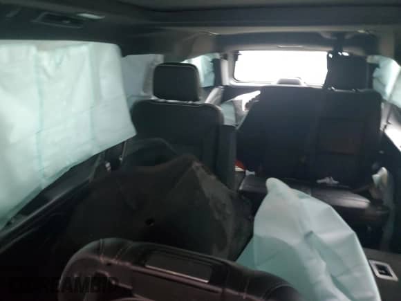 2022 Chevrolet Suburban Premier с VIN 1GNSCFKL0NR289644, выставлен на аукционе Copart как лот 70373244 с пробегом 34 433 миль миль и Списание • Salvage title. История ставок и продаж доступна на DreamBid. Изображение 10.