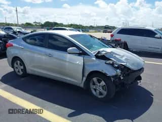 2013 Hyundai Elantra Limited z VIN 5NPDH4AE7DH245656, wystawiony jako IAAI lot #43380216 z przebiegiem 113 609 mil mil oraz . Historia ofert i sprzedaży dostępna na DreamBid. Obrazek 1.