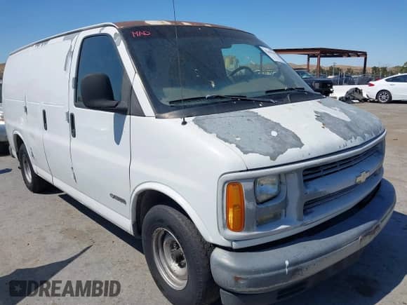 1999 Chevrolet Express с VIN 1GCFG15M8X1044680, выставлен на аукционе IAAI как лот 42466789 с пробегом Не указан миль и . История ставок и продаж доступна на DreamBid. Изображение 1.