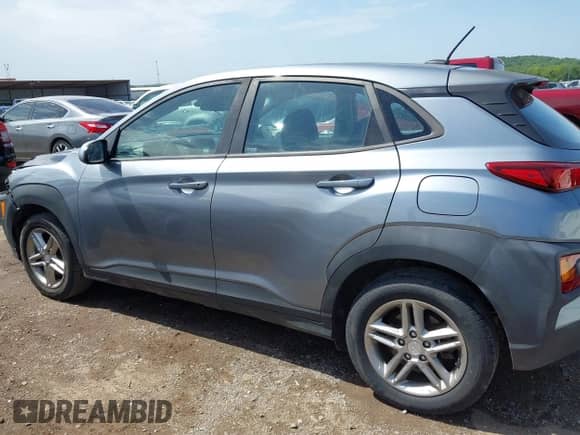2019 Hyundai Kona SE с VIN KM8K1CAA0KU302720, выставлен на аукционе IAAI как лот 42556097 с пробегом 109 979 миль миль и . История ставок и продаж доступна на DreamBid. Изображение 14.