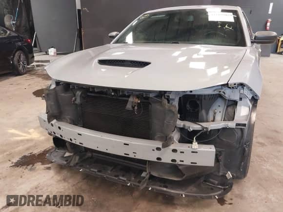 2020 Dodge Charger R/T with VIN 2C3CDXCT7LH194546, listed as a IAAI auction lot 42105982 with Not provided miles and . Bid and sale history available at DreamBid. Image 6.