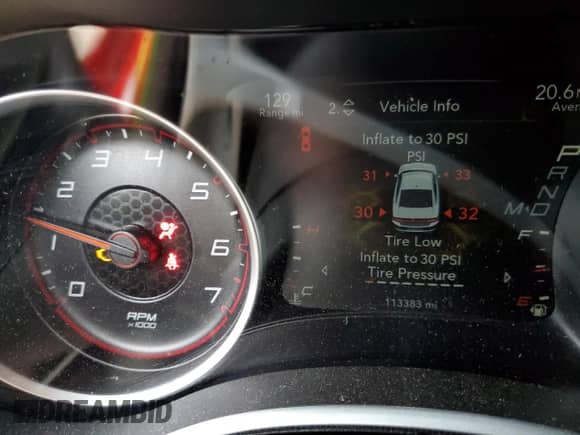 2016 Dodge Charger SXT with VIN 2C3CDXJG7GH333604, listed as a Copart auction lot 81886074 with 113,383 mi miles and Salvage title. Bid and sale history available at DreamBid. Image 9.