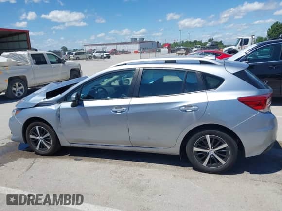 2020 Subaru Impreza Premium with VIN 4S3GTAV65L3723726, listed as a IAAI auction lot 42309069 with 31,487 mi miles and . Bid and sale history available at DreamBid. Image 14.