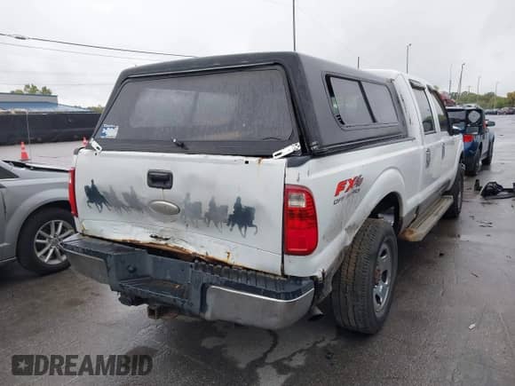 2012 Ford F-250 XL с VIN 1FT7W2B68CEB08111, выставлен на аукционе IAAI как лот 43384275 с пробегом 247 029 миль миль и . История ставок и продаж доступна на DreamBid. Изображение 4.