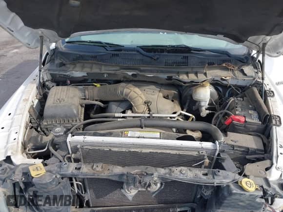 2012 Ram 1500 Express z VIN 1C6RD7FT8CS225966, wystawiony jako IAAI lot #43181465 z przebiegiem 347 015 mil mil oraz . Historia ofert i sprzedaży dostępna na DreamBid. Obrazek 10.