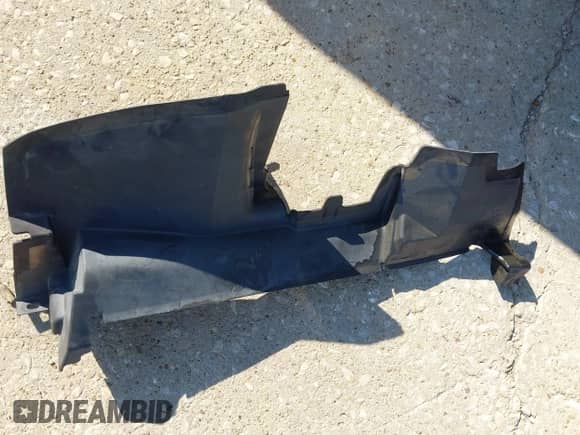 2011 Chrysler 300 Limited с VIN 2C3CA5CG1BH581141, выставлен на аукционе IAAI как лот 43190270 с пробегом 223 289 миль миль и . История ставок и продаж доступна на DreamBid. Изображение 12.