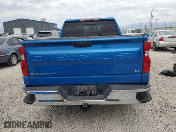 2024 Chevrolet Silverado 1500 LT with VIN 1GCUDDED1RZ156243, listed as a Copart auction lot 64576975 with 55,220 mi miles and Salvage title. Bid and sale history available at DreamBid. Image 6.