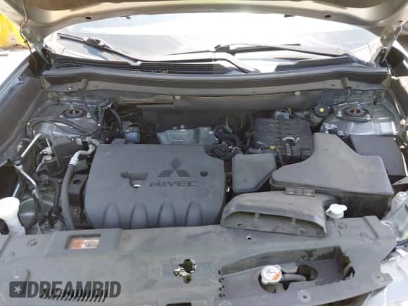 2020 Mitsubishi Outlander SE с VIN JA4AD3A39LZ034984, выставлен на аукционе IAAI как лот 42431048 с пробегом 102 314 миль миль и . История ставок и продаж доступна на DreamBid. Изображение 10.