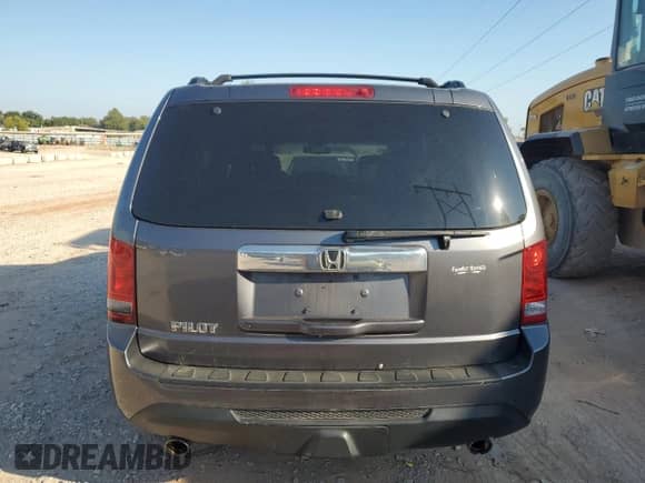 2014 Honda Pilot EX-L with VIN 5FNYF3H59EB007010, listed as a Copart auction lot 80383335 with 251,810 mi miles and Salvage title. Bid and sale history available at DreamBid. Image 6.