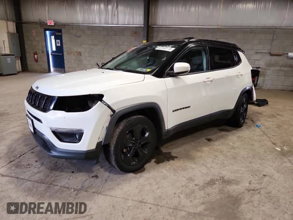 2018 Jeep Compass Latitude with VIN 3C4NJDBB7JT395873, listed as a Copart auction lot 82109115 with Not provided miles and Salvage title. Bid and sale history available at DreamBid. Image 1.