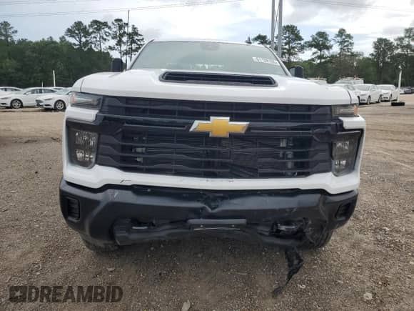 2024 Chevrolet Silverado 2500HD Work Truck с VIN 2GC4YLEY1R1130963, выставлен на аукционе Copart как лот 61128155 с пробегом 2 801 миль миль и Списание • Salvage title. История ставок и продаж доступна на DreamBid. Изображение 5.