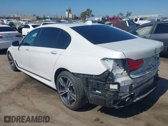 2019 BMW 7 Series 740i with VIN WBA7E2C53KB454816, listed as a IAAI auction lot 42539294 with 73,363 mi miles and . Bid and sale history available at DreamBid. Image 3.