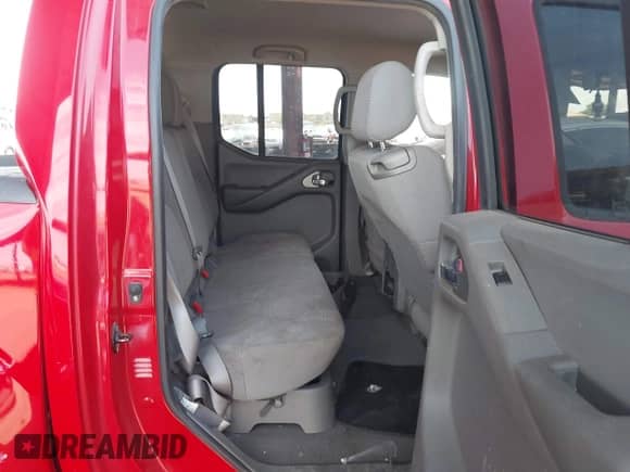 2008 Nissan Frontier SE with VIN 1N6AD07UX8C404996, listed as a IAAI auction lot 43005440 with 242,512 mi miles and . Bid and sale history available at DreamBid. Image 8.