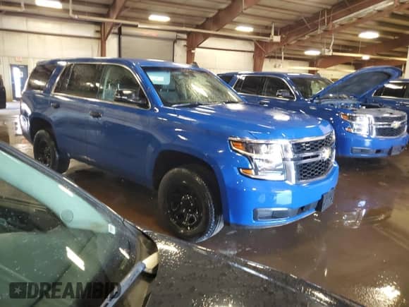 2017 Chevrolet Tahoe Commercial with VIN 1GNSKDEC3HR295834, listed as a Copart auction lot 69860795 with 109,502 mi miles and Clean title. Bid and sale history available at DreamBid. Image 4.