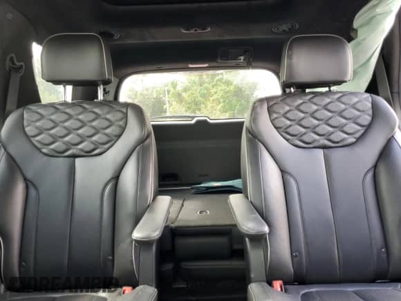 2020 Hyundai Palisade Limited с VIN KM8R54HE0LU097757, выставлен на аукционе Copart как лот 82560865 с пробегом 68 065 миль миль и На запчасти • Non repairable. История ставок и продаж доступна на DreamBid. Изображение 10.